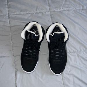 Jordan 5s Retro Oreo, Very clean, no damages